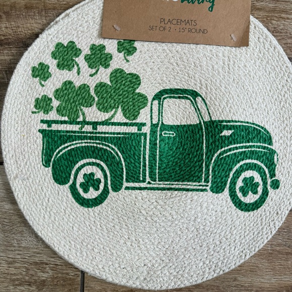 SoHo Living St. Patrick's Day Placemats set of 2 Farmhouse Green Table Decor - Picture 4 of 9